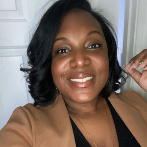 Meet your Posher, Leighann